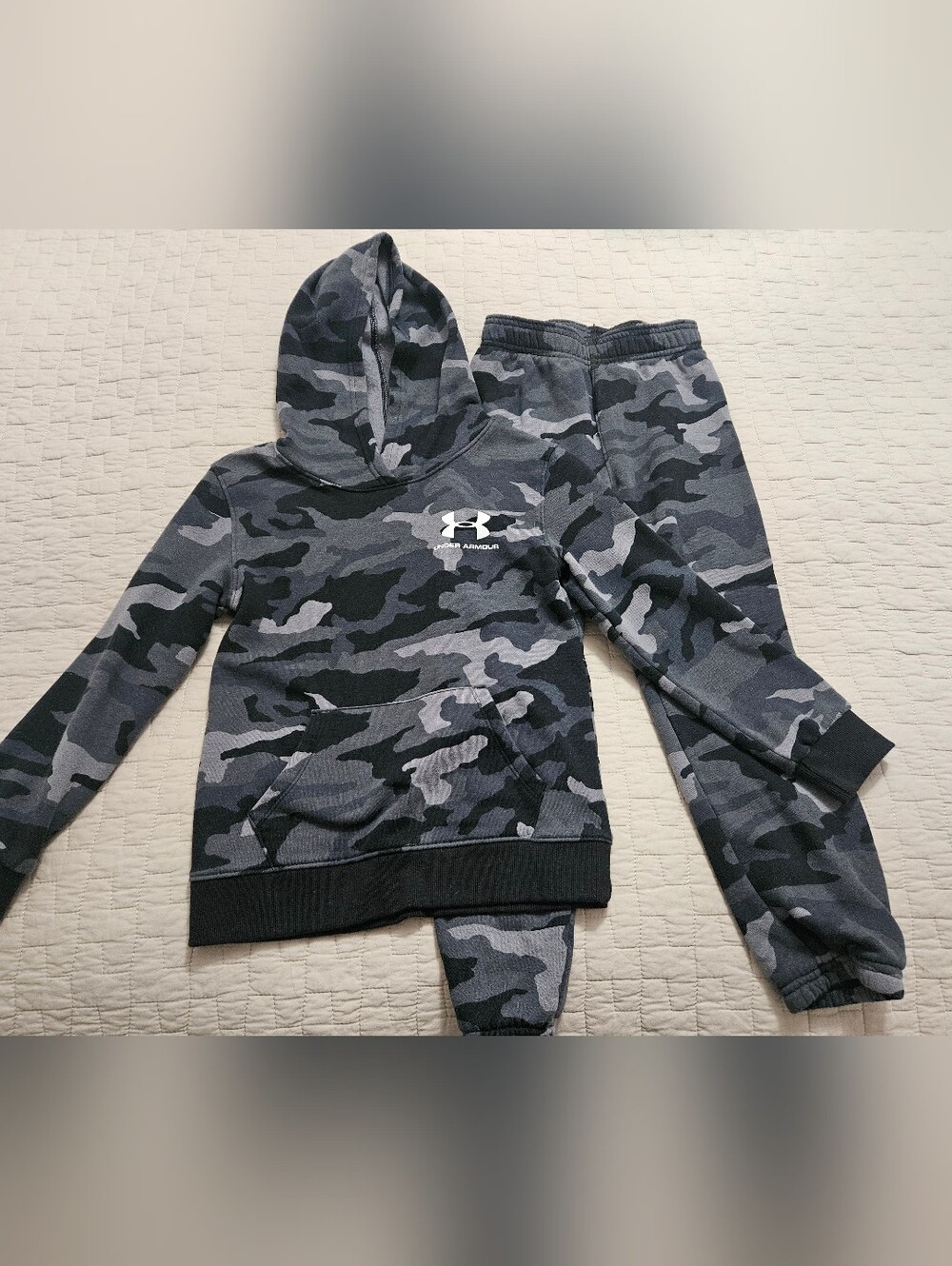 Under Armour Boys Camo Track Suit Sweatpants, Hoodie 7